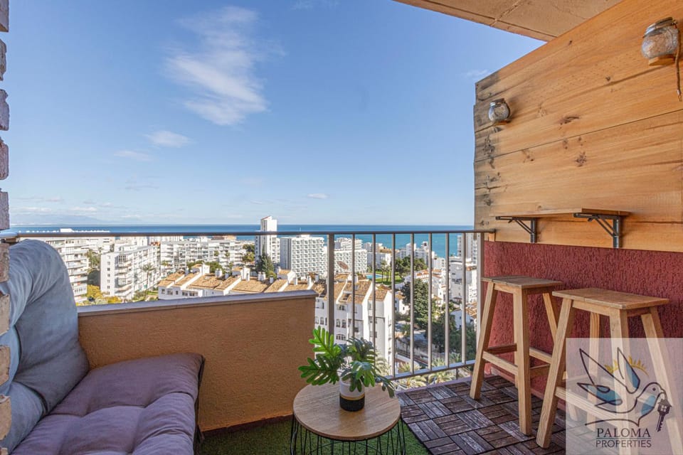 Suite con excelentes vistas al mar Apartment in Benalmadena