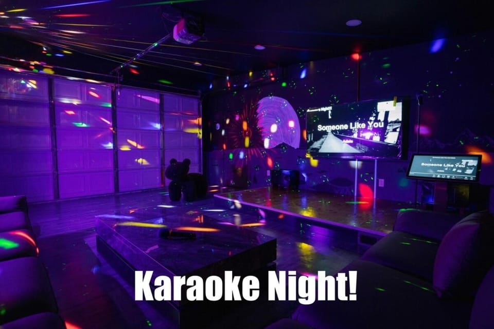 Rivers Edge Spa River Access and Karaoke House in Three Rivers