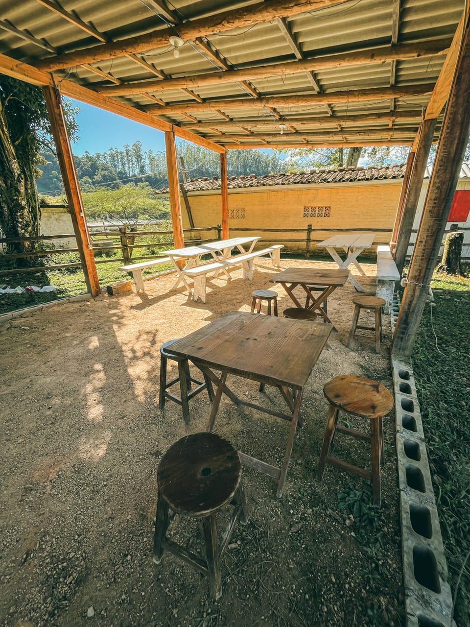 Off site, Day, Kitchen or kitchenette, Dining area