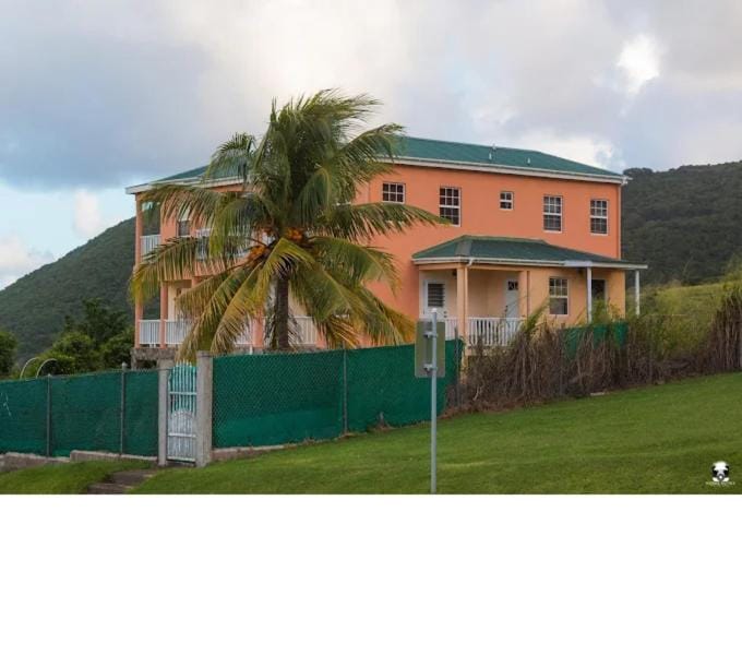 Green Valley Gem Apartment in Leeward Islands