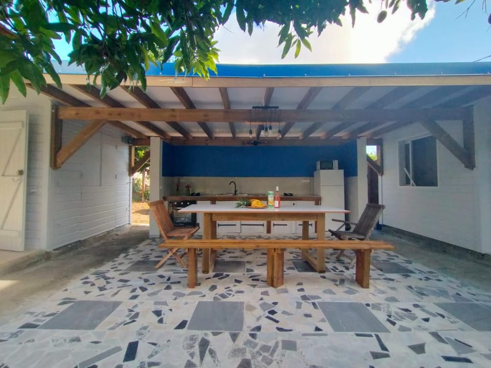 Coco'Living - Gîtes en espace extérieur pour les familles House in Leeward Islands