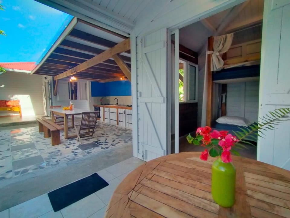 Patio, Communal kitchen, kitchen, kitchen