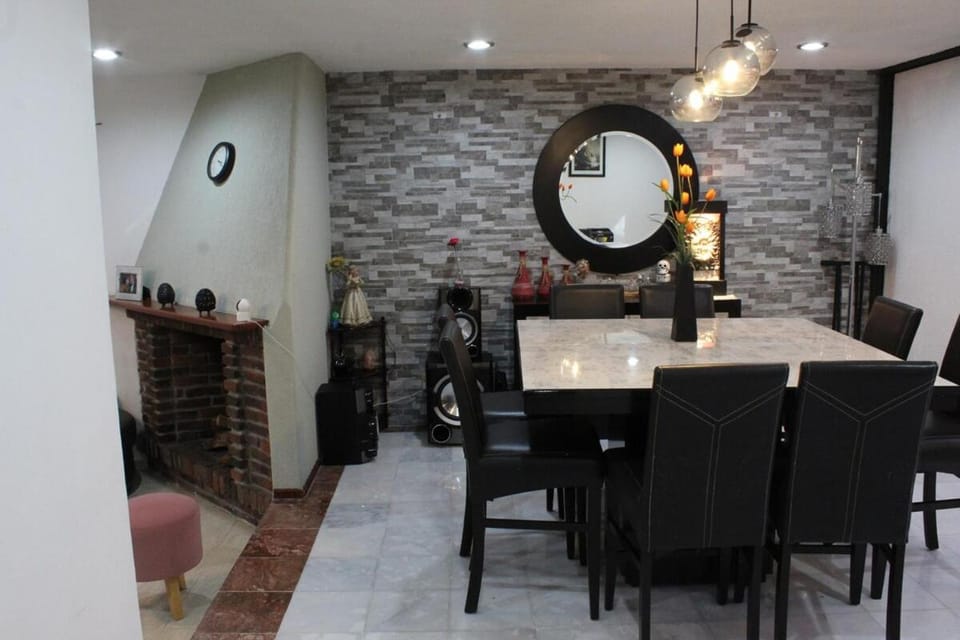 World Cup 2026 Accommodation, 5 Minutes from the Stadium House in Mexico City