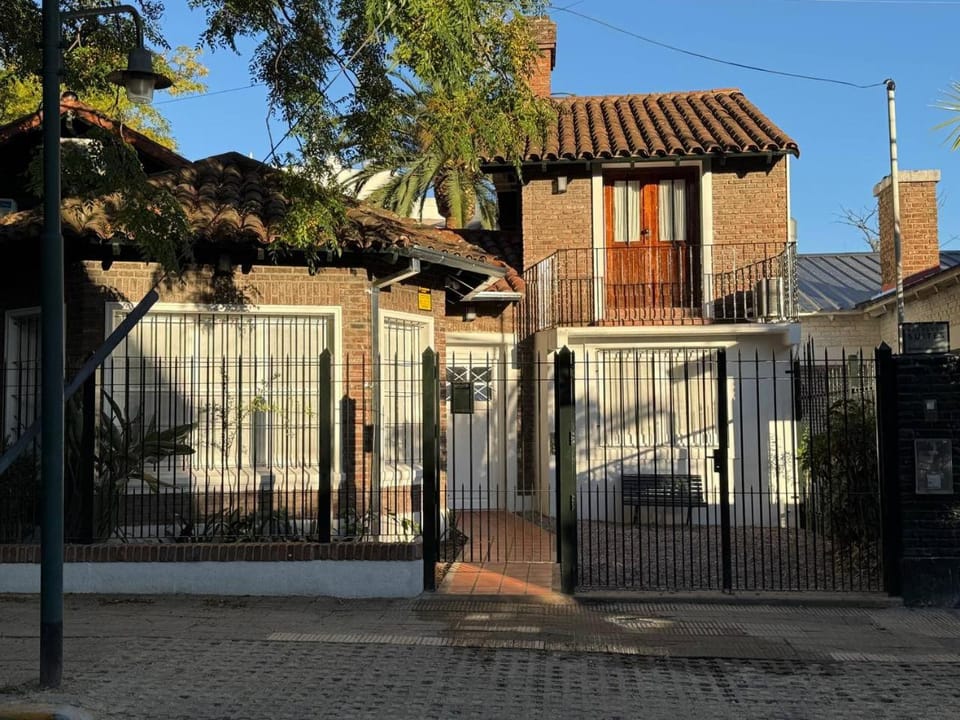 Acassuso Suites Hotel in San Isidro