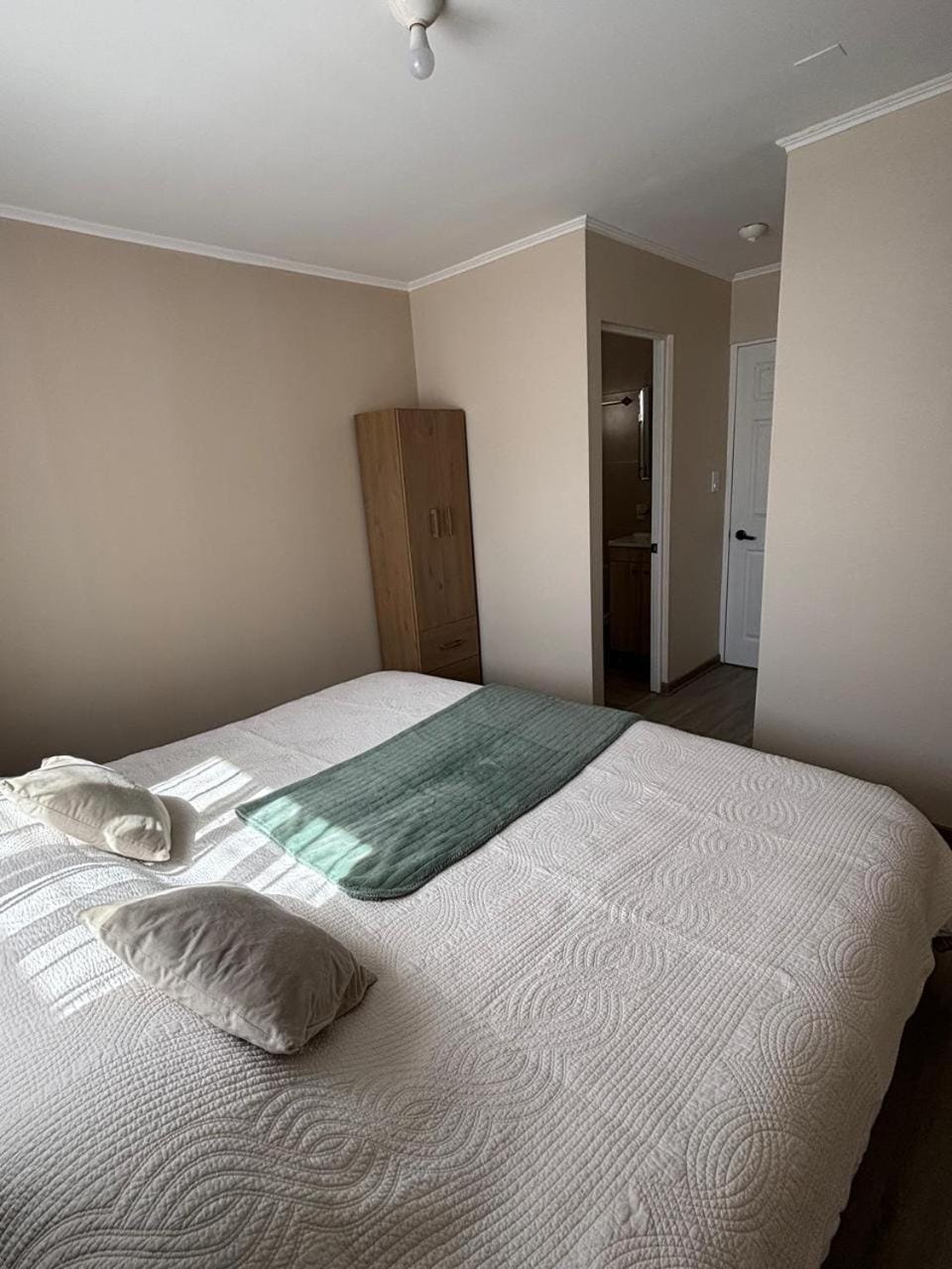 hostal los faroles Bed and Breakfast in Santiago Metropolitan Region