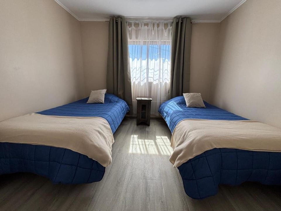hostal los faroles Bed and Breakfast in Santiago Metropolitan Region
