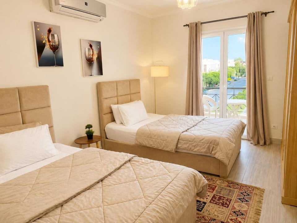 Elegant 2-Bedroom Apartment Rehab City Villa view New Cairo Apartment in New Cairo City