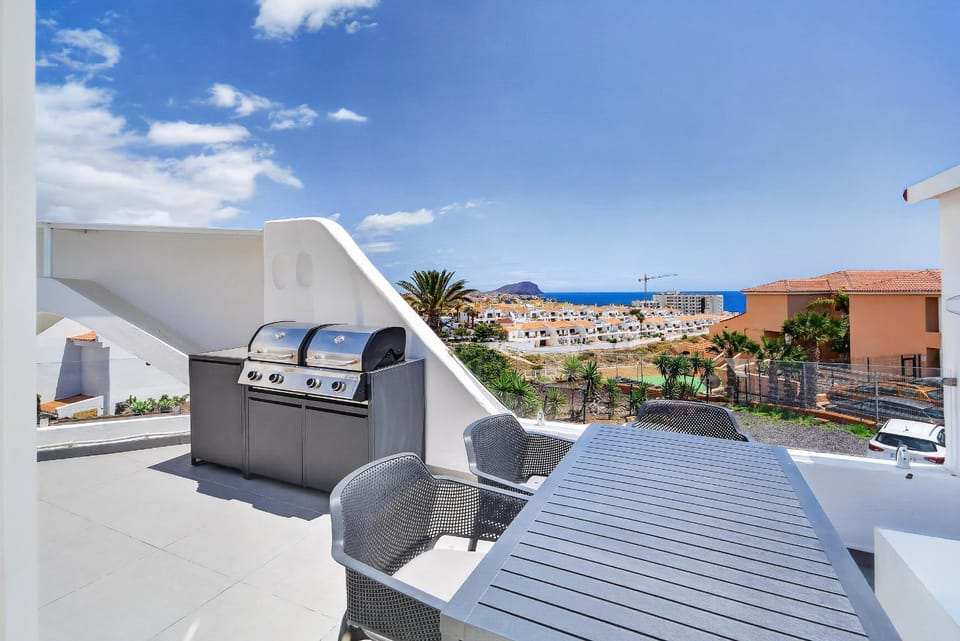 BBQ facilities, Balcony/Terrace