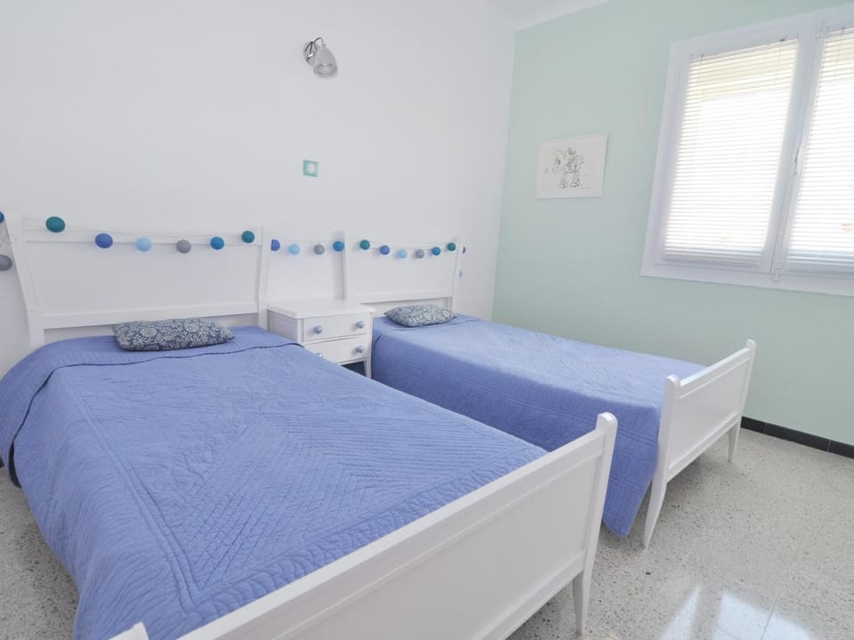 Apartamento Confortable y Moderno en L'Escala, a 600m de la Playa - HISP-7-21 Apartment in L'Escala