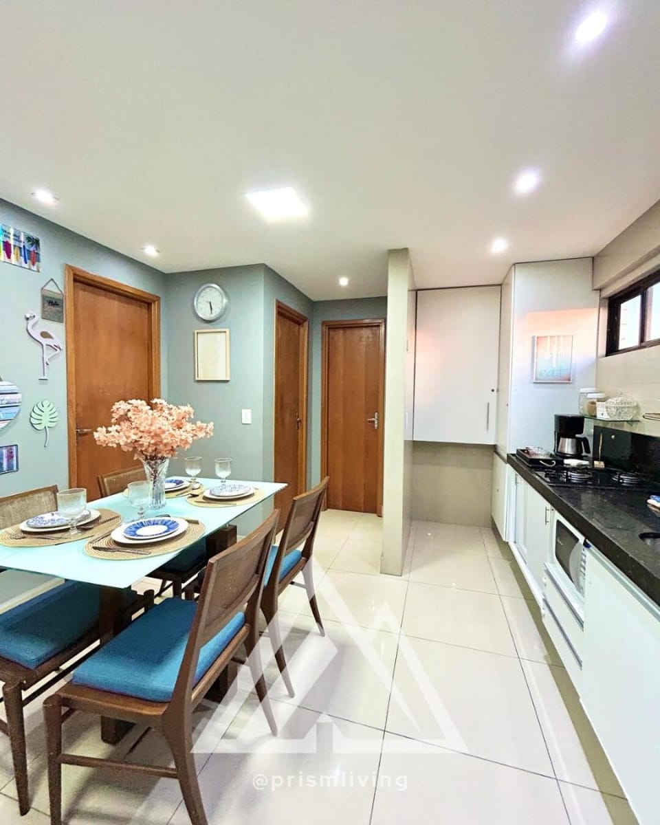 Kitchen or kitchenette, Communal kitchen, kitchen