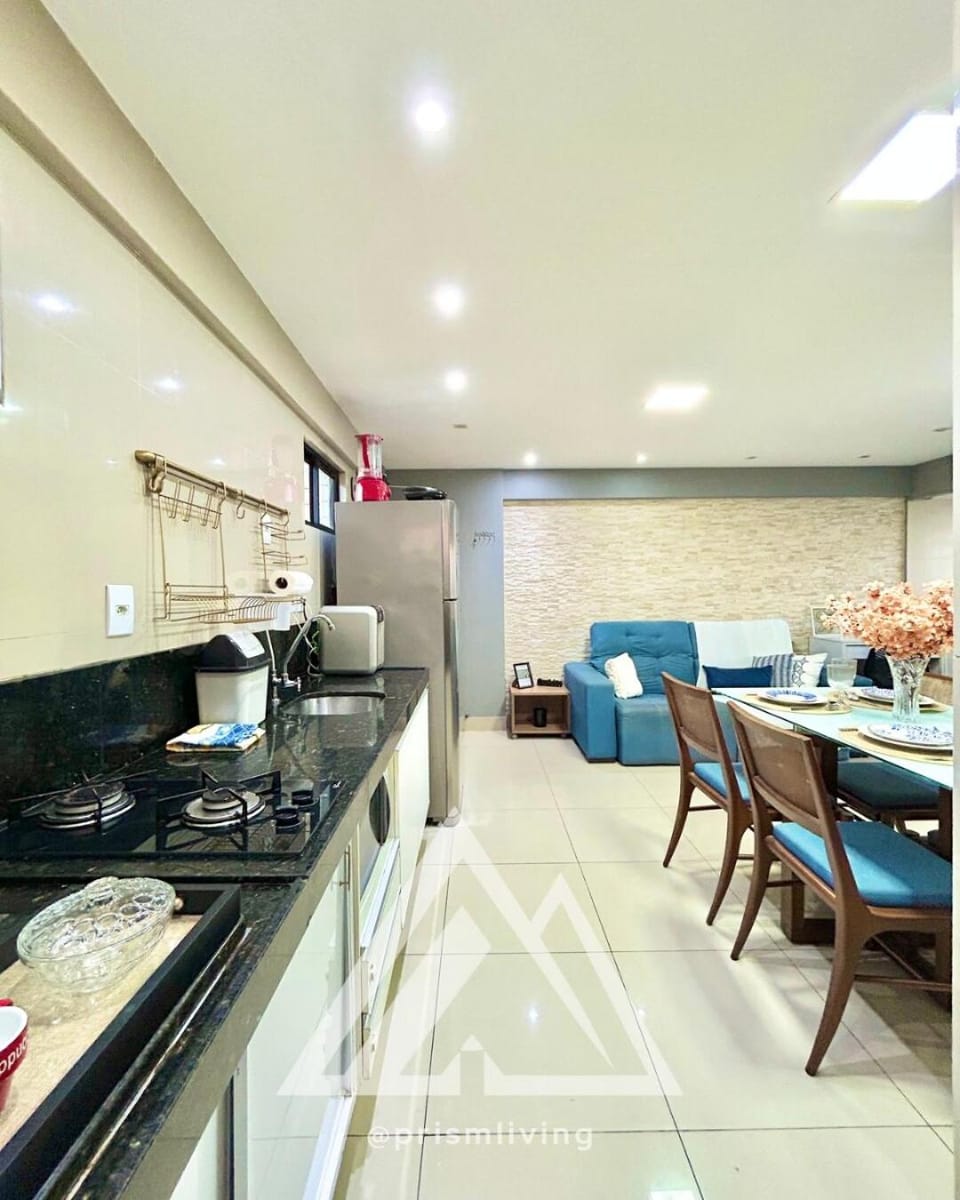 Kitchen or kitchenette, Communal kitchen, Dinner, kitchen