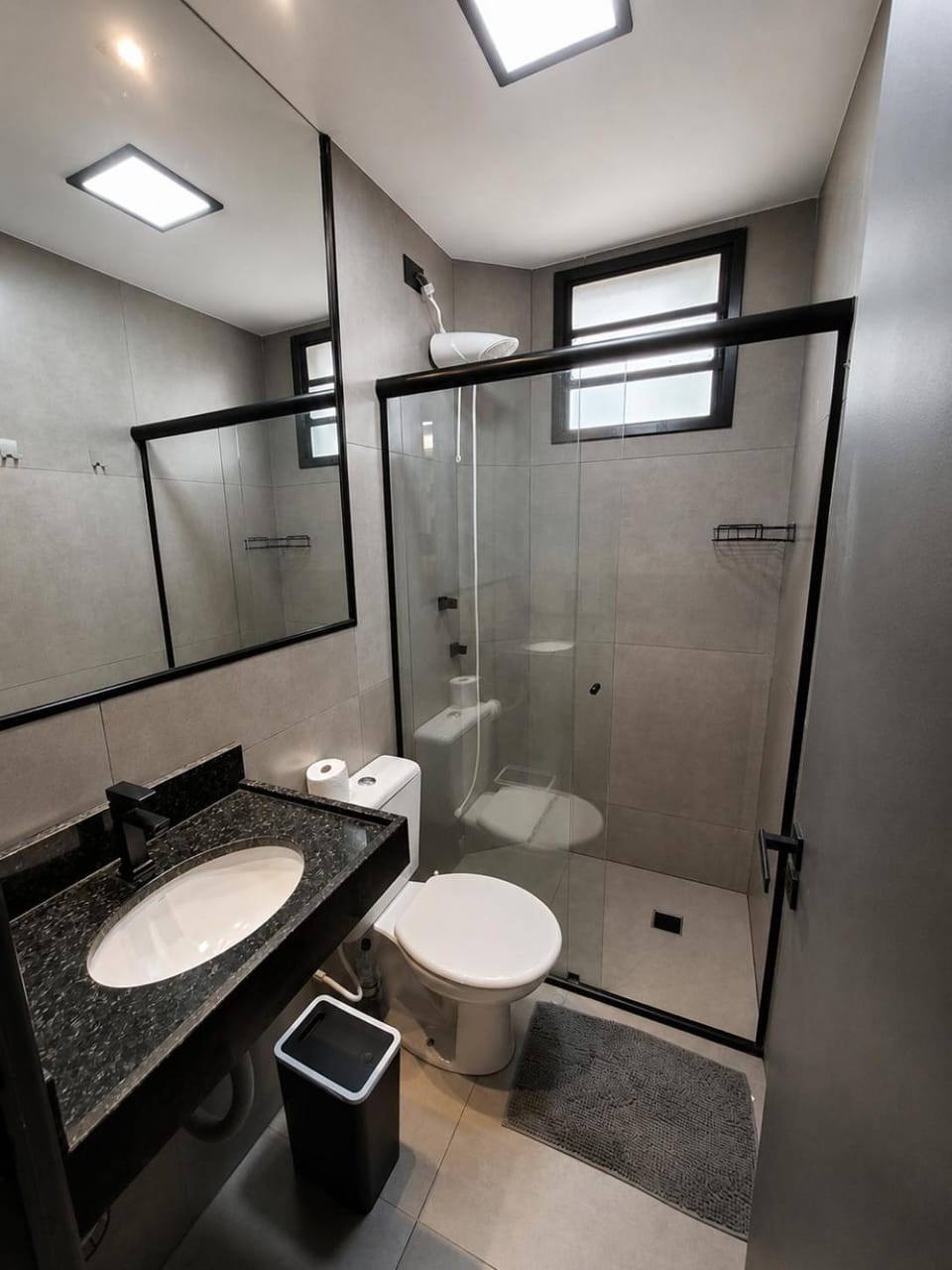 Apartamento 2 quartos ao lado do Shopping com garagem Apartment in Uberlândia