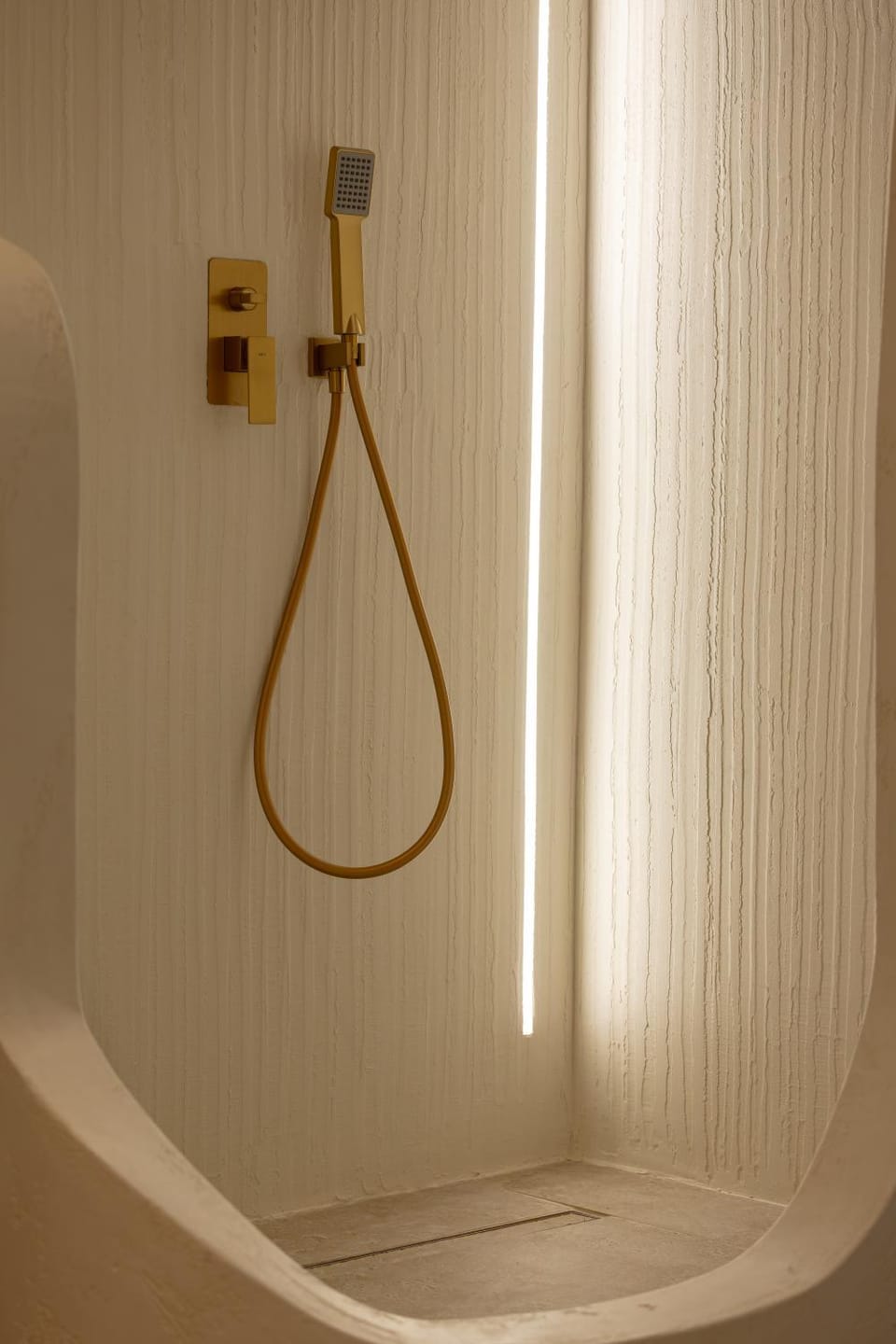 Artemis Suite Romantic Jacuzzi Retreat Private Apartment in Decentralized Administration of Attica