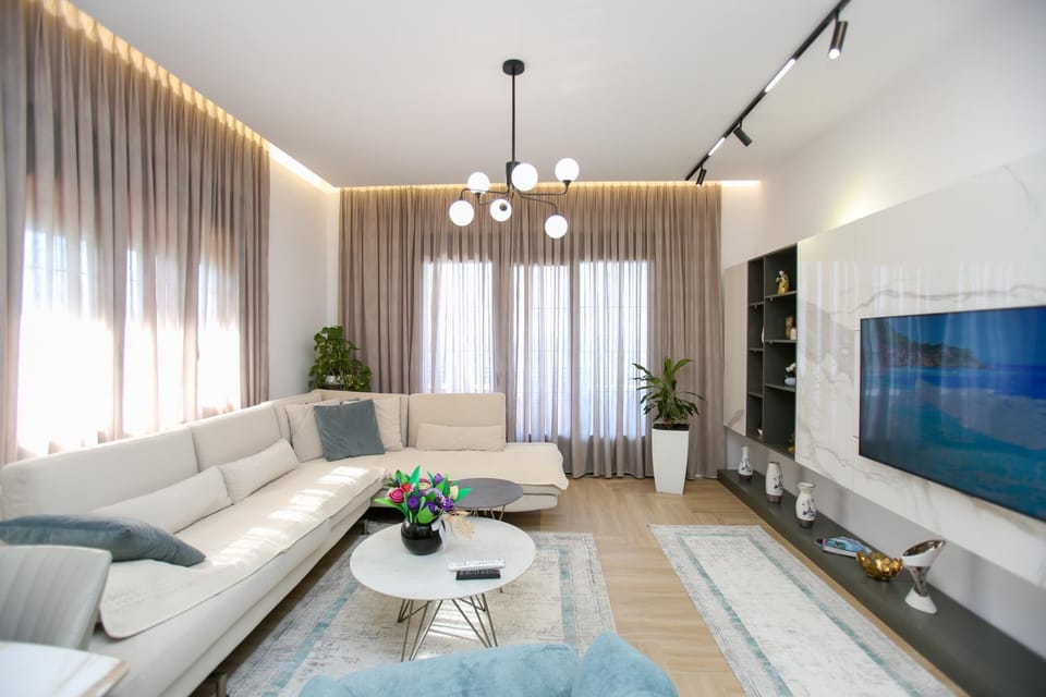 TV and multimedia, Living room, Decorative detail