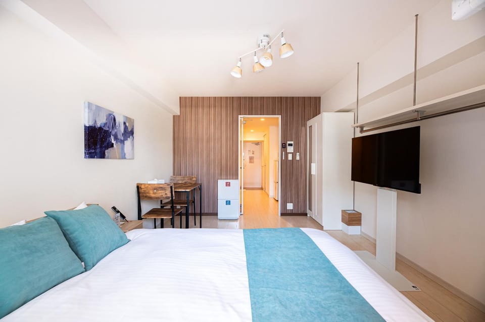 Bed, TV and multimedia
