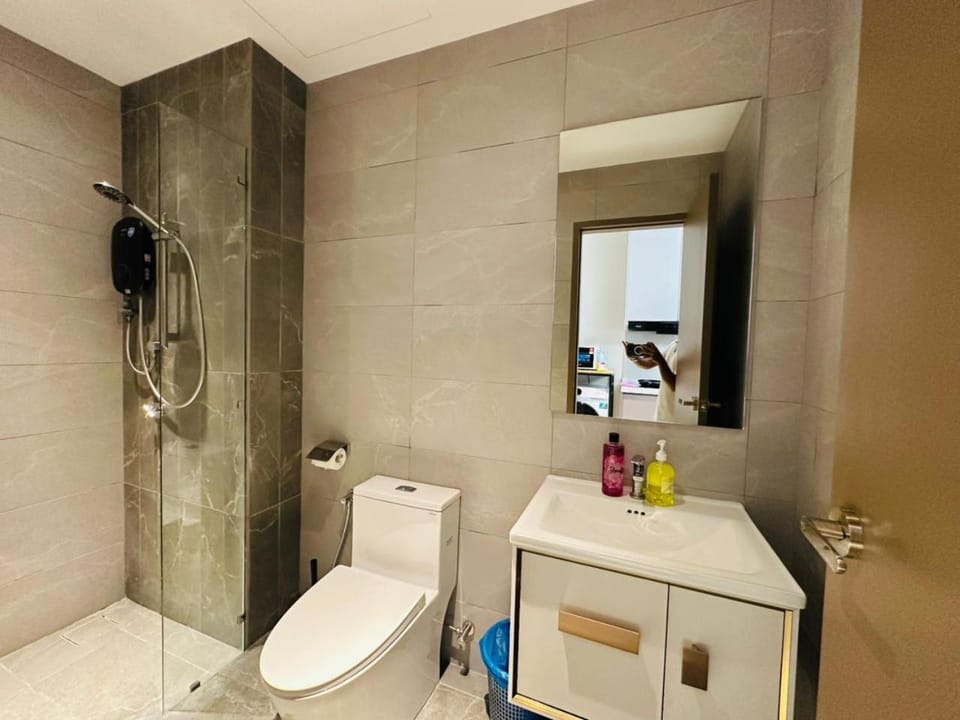 Shower, Toilet, Bathroom