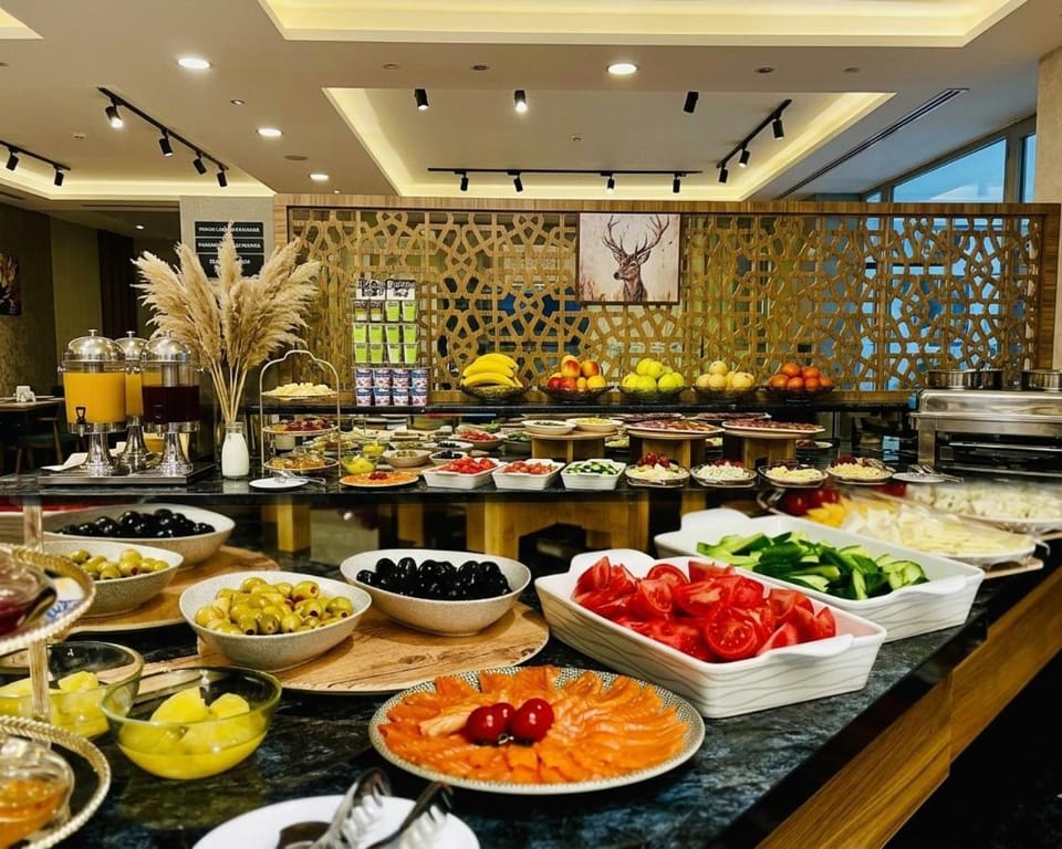 Food and drinks, Food, Buffet breakfast