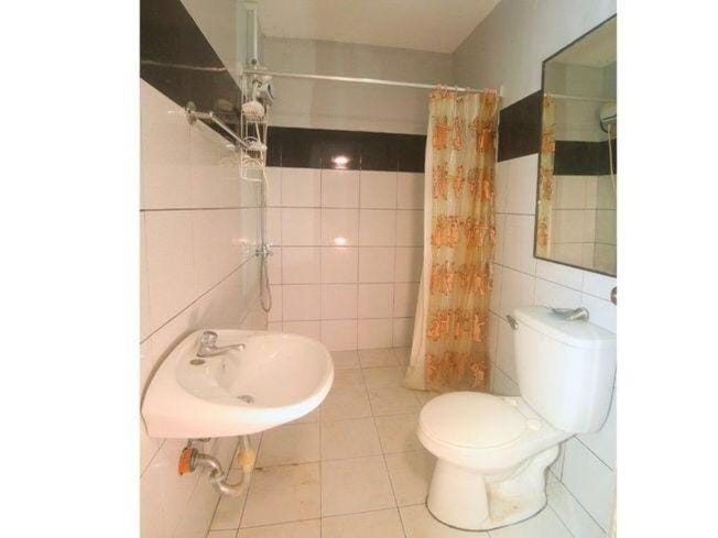 5 Bedroom house in Poblacion Cebu Villa in Central Visayas