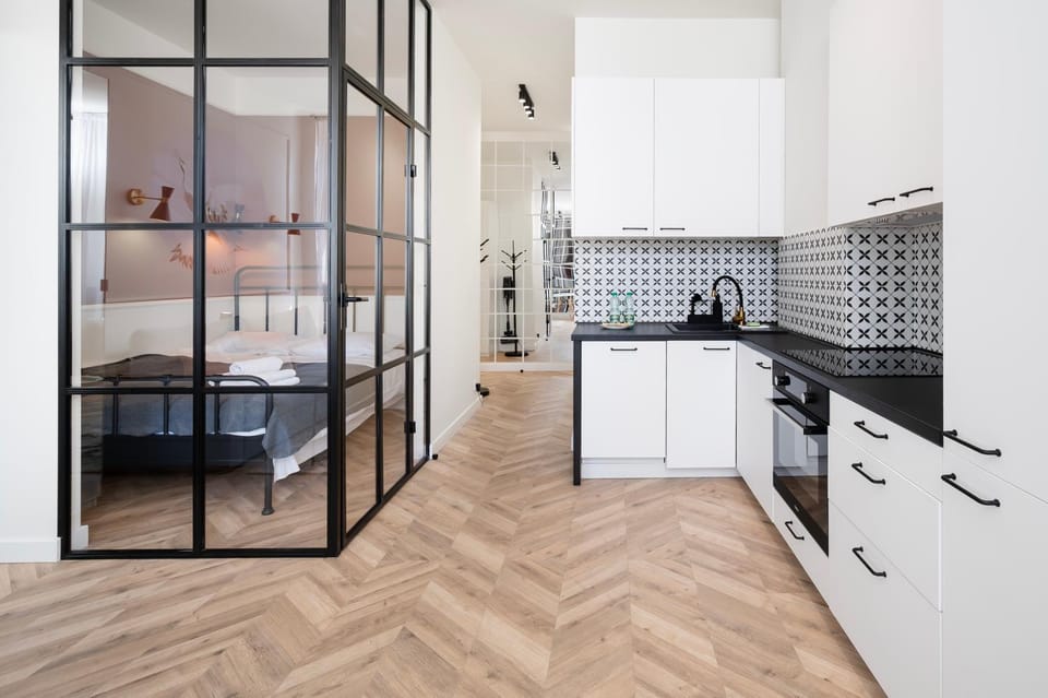 Bed, Kitchen or kitchenette, Photo of the whole room, Bedroom, oven, stove