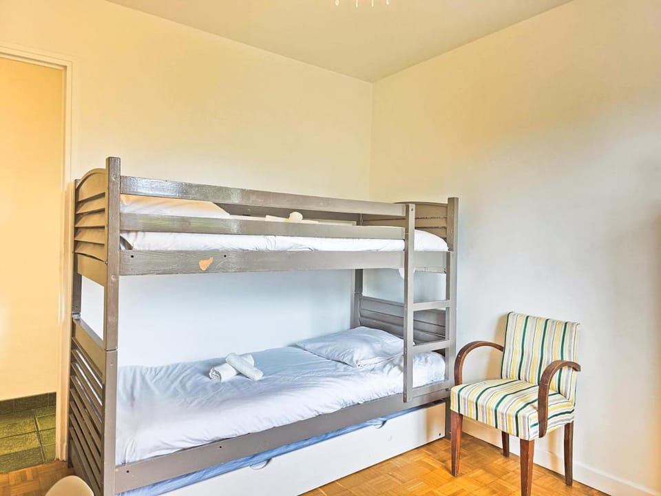 La Soloan, Plage à 5 min, Parking, Jardin House in Saint-Quay-Portrieux
