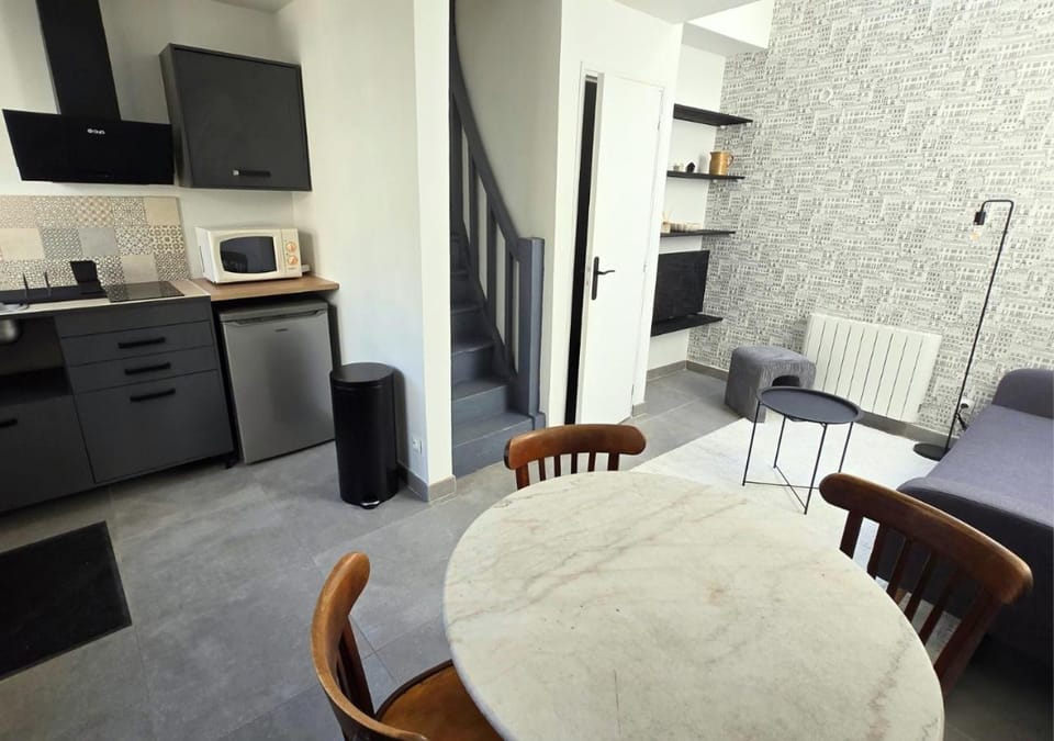 Lamartine - Charmant duplex proche CHU Bretonneau Apartment in Saint-Cyr-sur-Loire