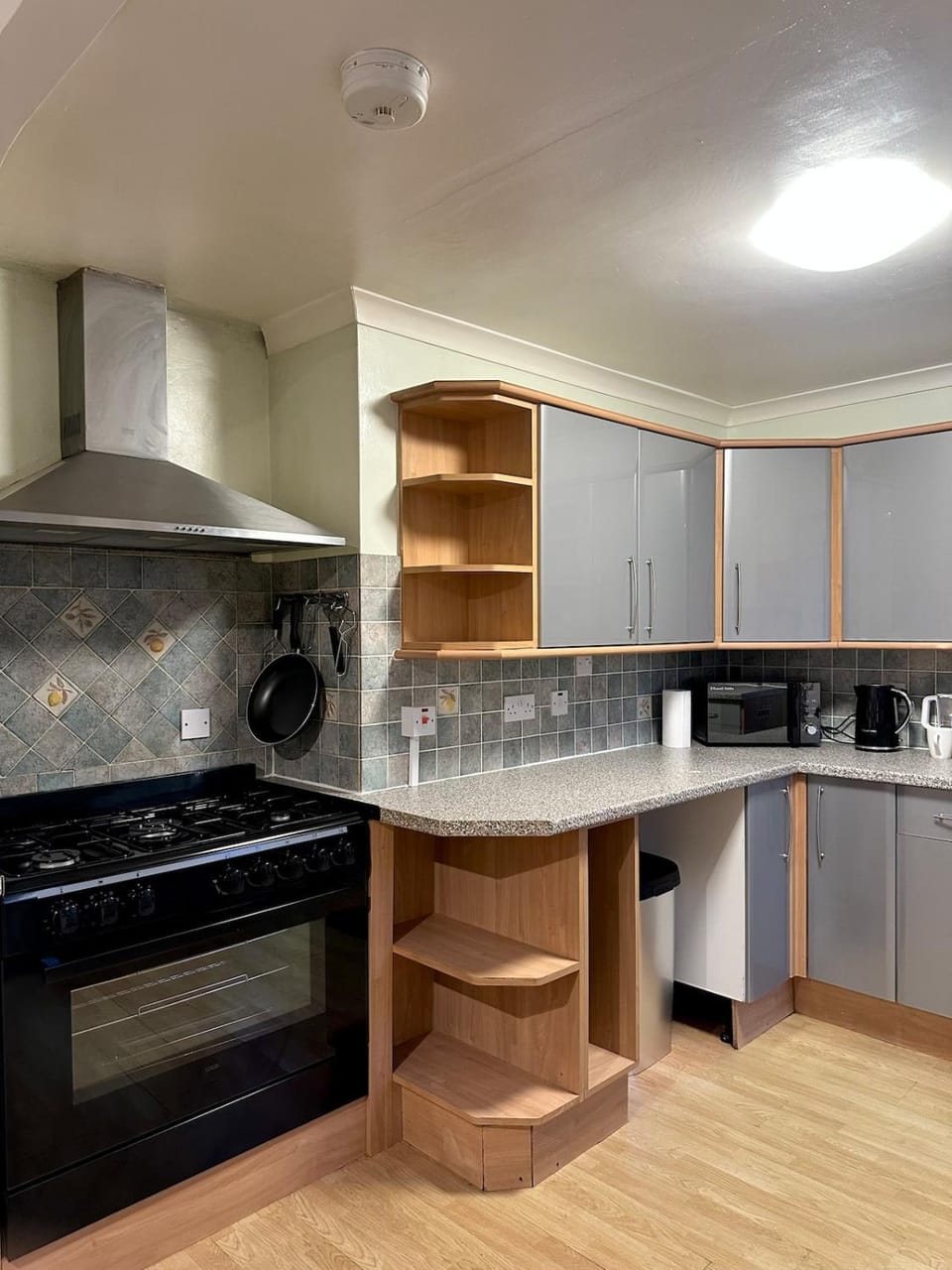 Large House - Close to Canterbury Centre Sleeps 7 House in Canterbury