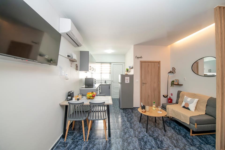 Capsule City House - Modern Apartment near Old Town and Beach Apartment in Rhodes
