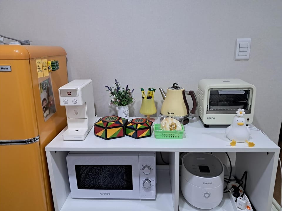 Coffee/tea facilities