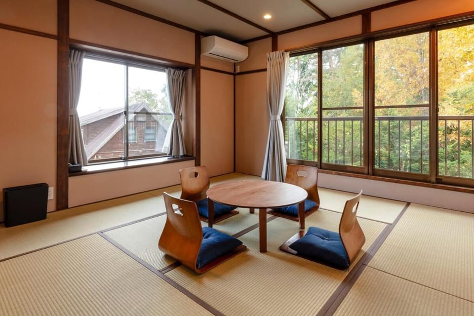 Anto Azumino Villa in Nagano Prefecture