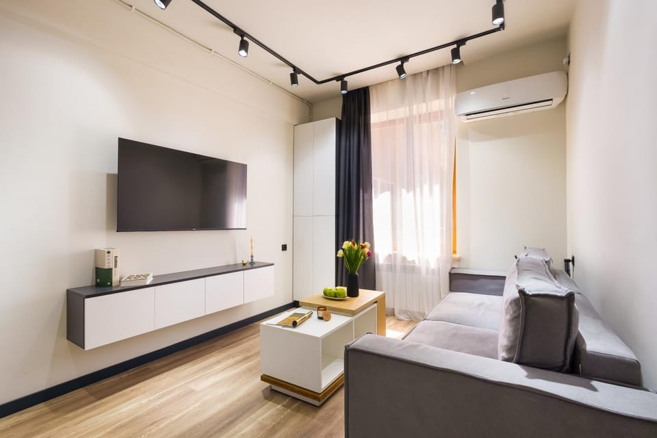 TV and multimedia, Living room, air conditioner