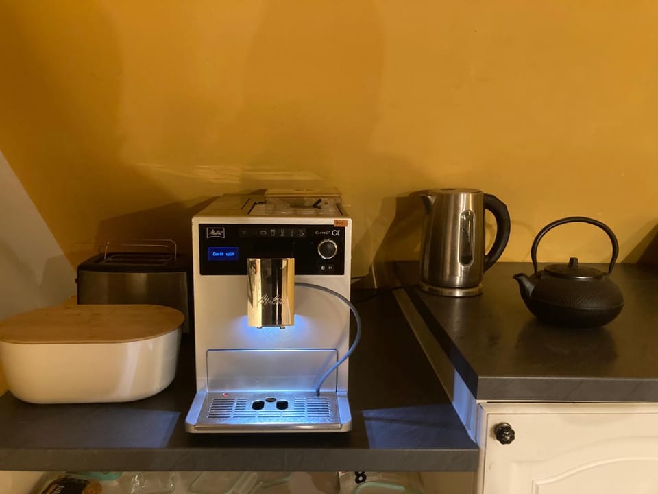 Coffee/tea facilities