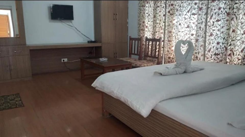 Hotel imroz Hotel in India