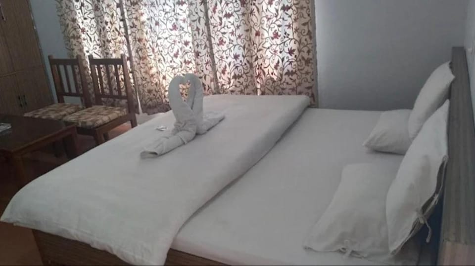 Hotel imroz Hotel in India