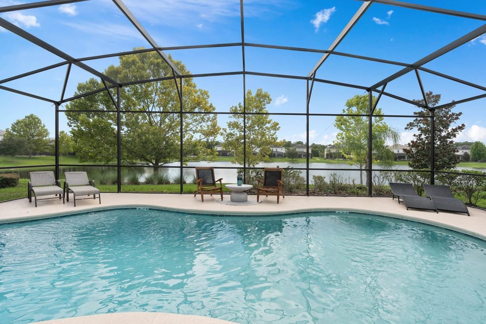 Patio, Balcony/Terrace, Lake view, Pool view, sunbed