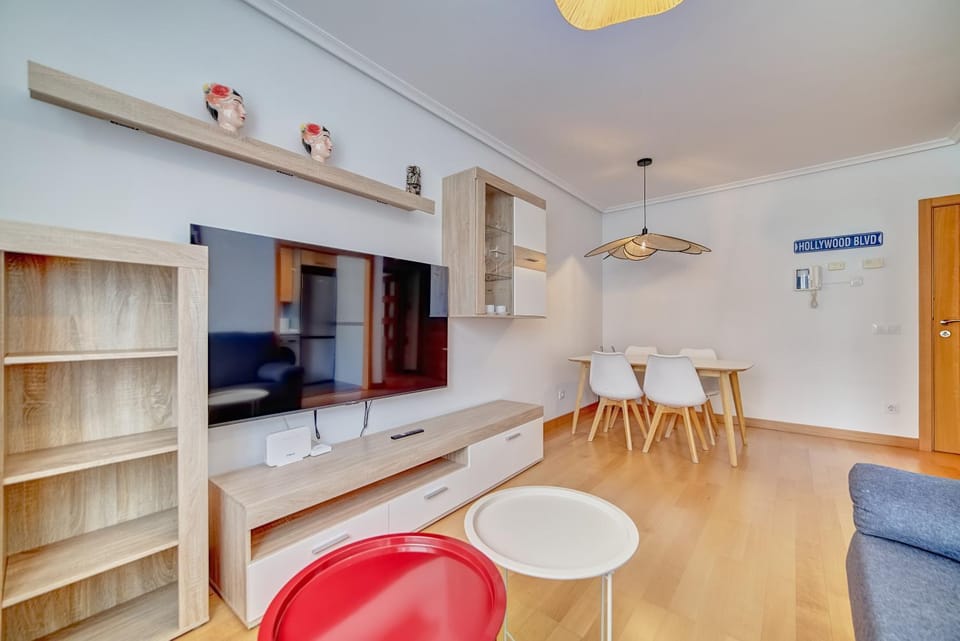 TV and multimedia, Living room