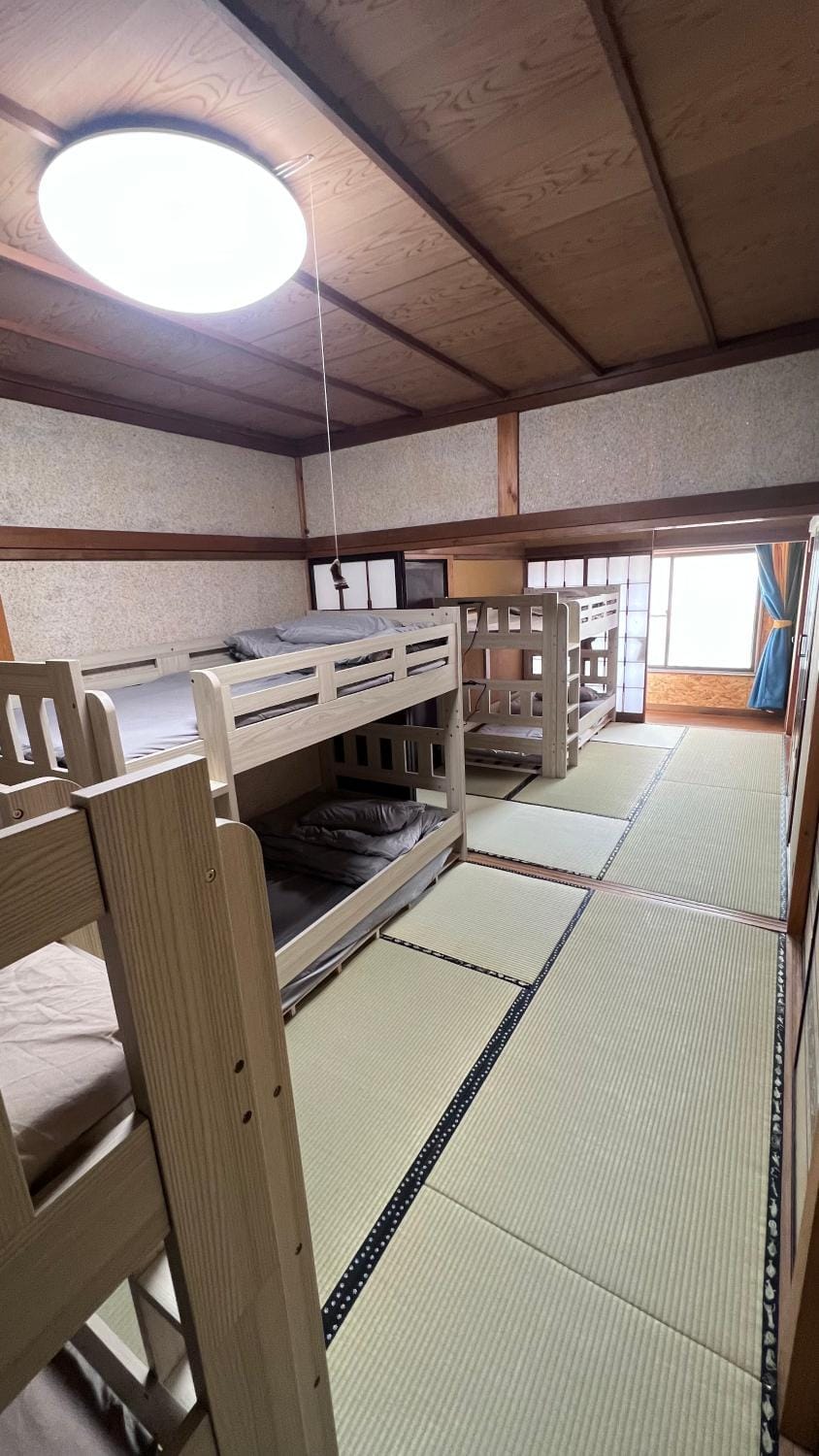 ゲストハウスのまー Hostel in Nagano Prefecture