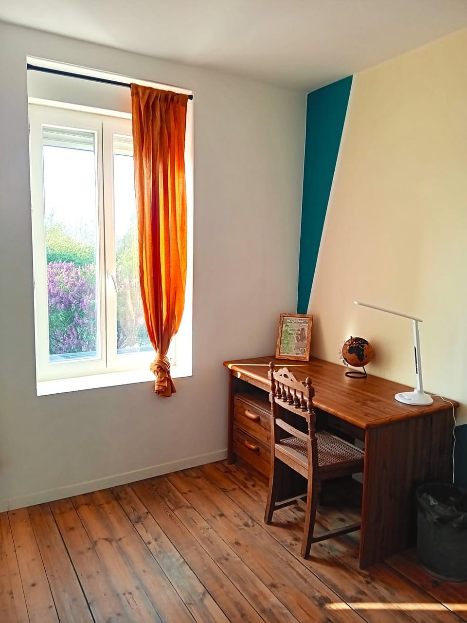 Seating area