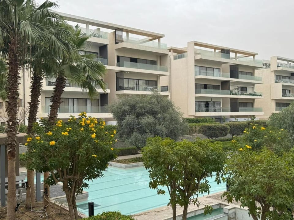 Property building, Lake view, Lake view, Swimming pool
