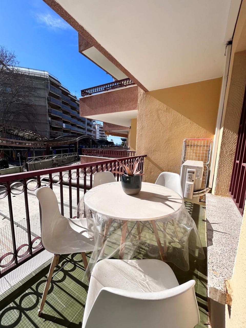 SunAndBed Zaragoza Apartment in Salou
