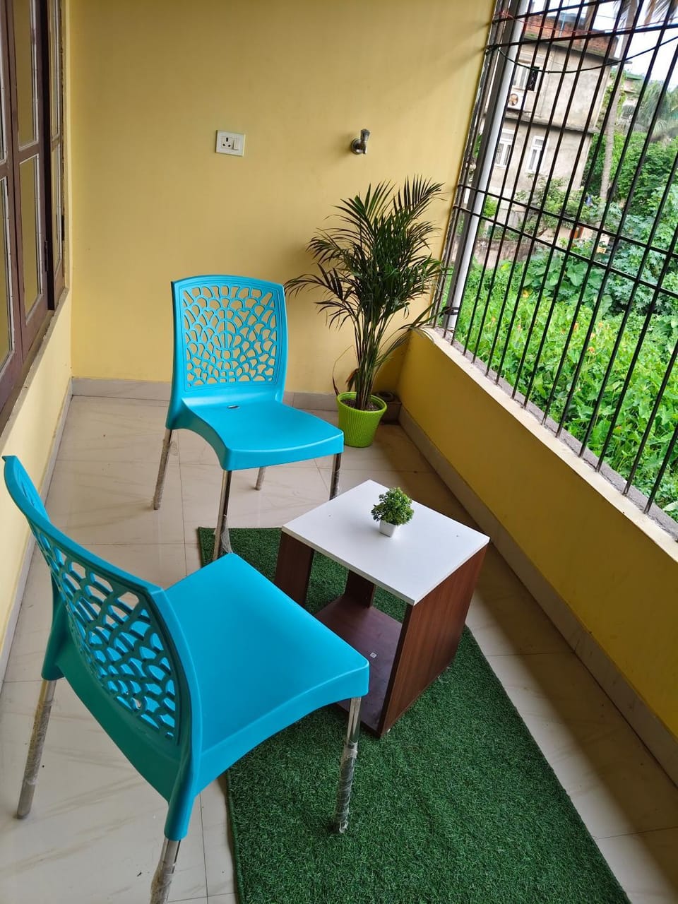 View (from property/room), Balcony/Terrace, Seating area