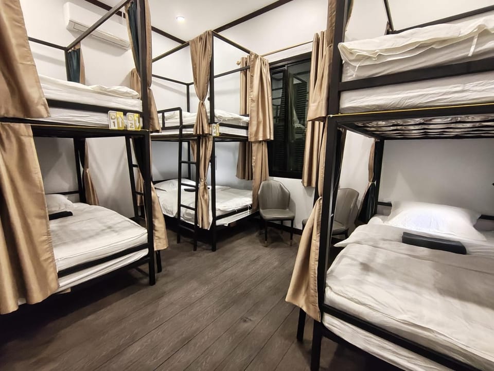 Nam Phou Hostel Hostel in Laos