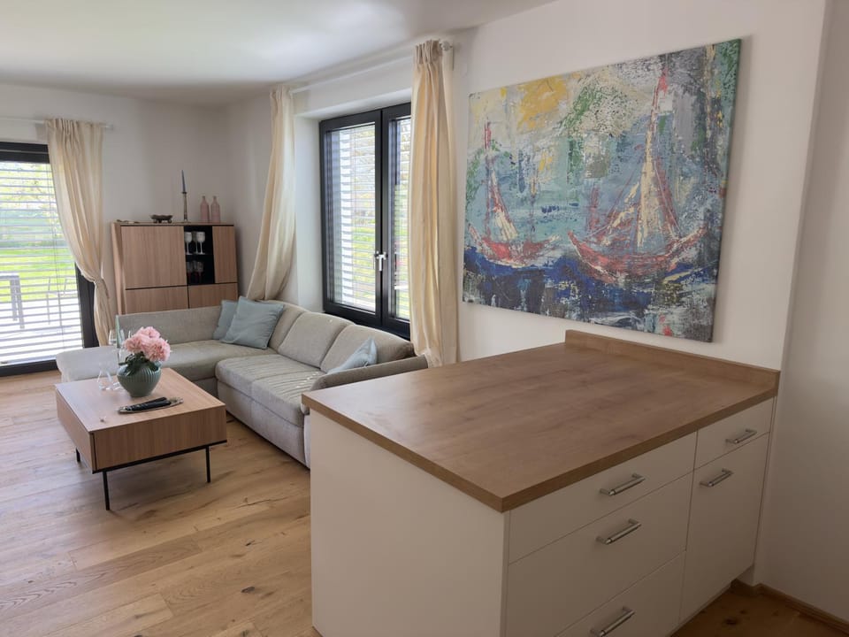 Aussichtsstraße - Wunderschön renoviertes Einfamilienhaus in See- und Stadtnähe House in Klagenfurt