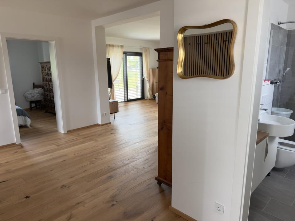 Aussichtsstraße - Wunderschön renoviertes Einfamilienhaus in See- und Stadtnähe House in Klagenfurt