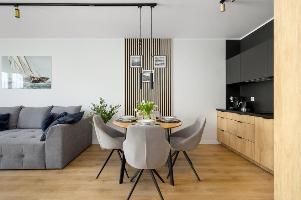 Kitchen or kitchenette, Living room, Dining area