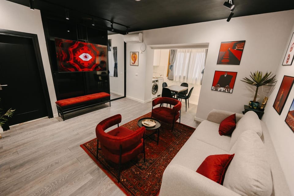 The Gallery Flat in the Core of Tirana Apartment in Tirana