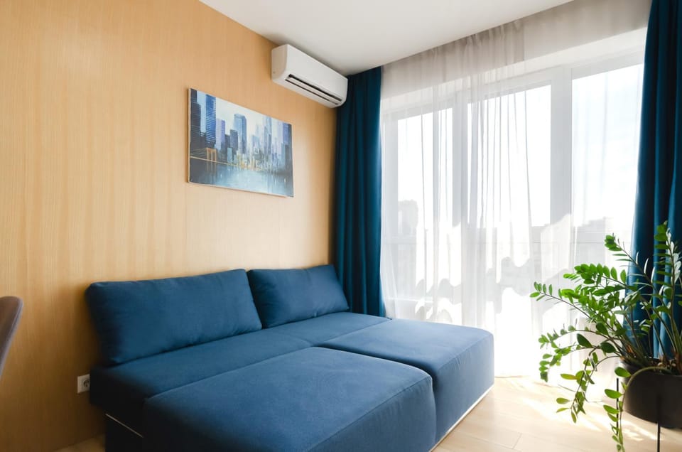 Living room, Seating area, air conditioner