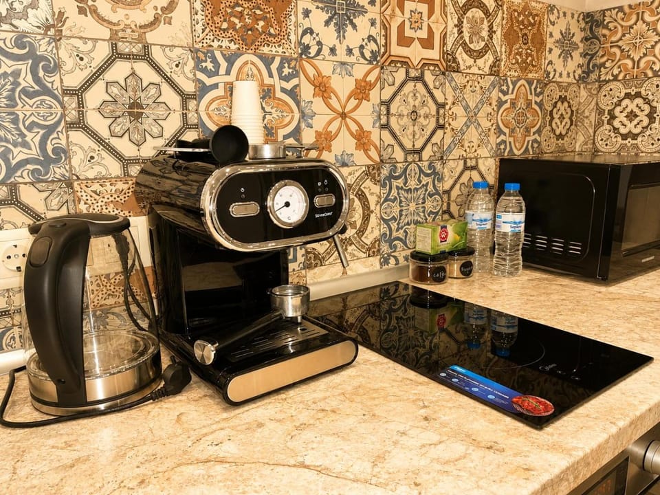 Coffee/tea facilities, Kitchen or kitchenette, minibar, toaster