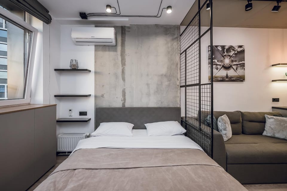 Bed, air conditioner