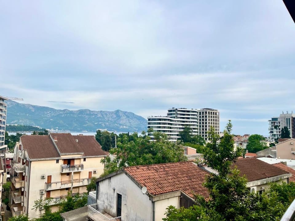 Central APT 1 Sea View with Parking place Apartment in Budva