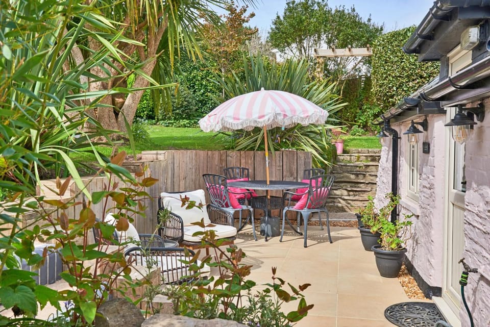 Patio, Garden, Garden view